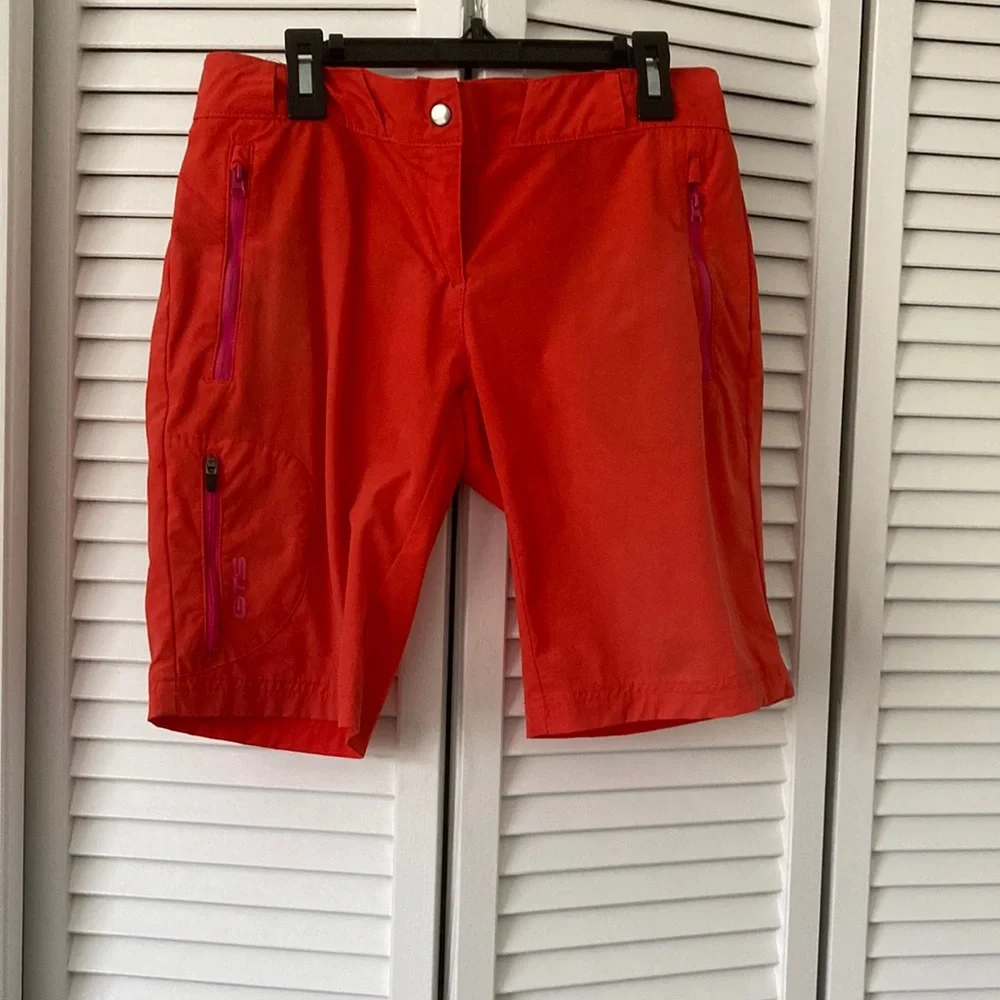 Shorts - Picture 1 of 4